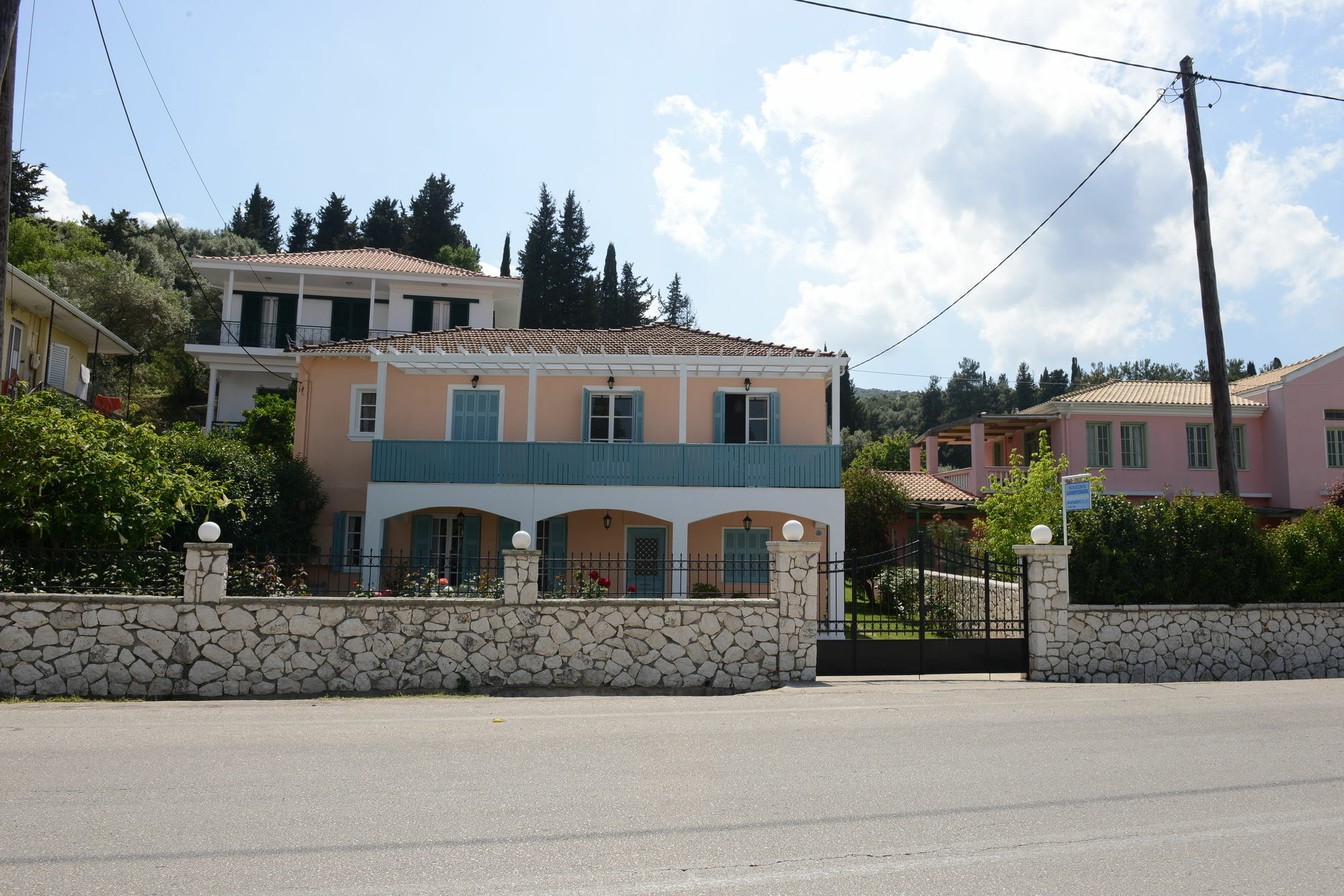 Tsonas Apartments Lygia  Bagian luar foto
